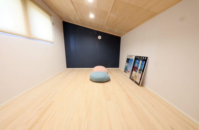 小屋裏部屋 - 長期優良住宅が基本仕様なので天井が高くても快適なもみの木の家 (指宿市)